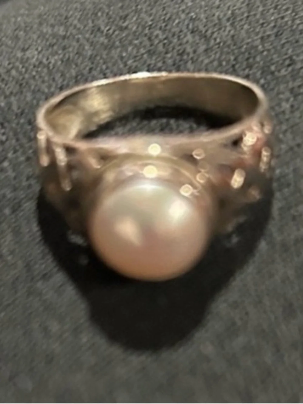 Macys Size 8 Sterling Silver Elegant Pearl Ring
